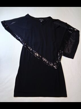 Frank Lyman Design Black Sequin-Trim Asymmetric Tunic